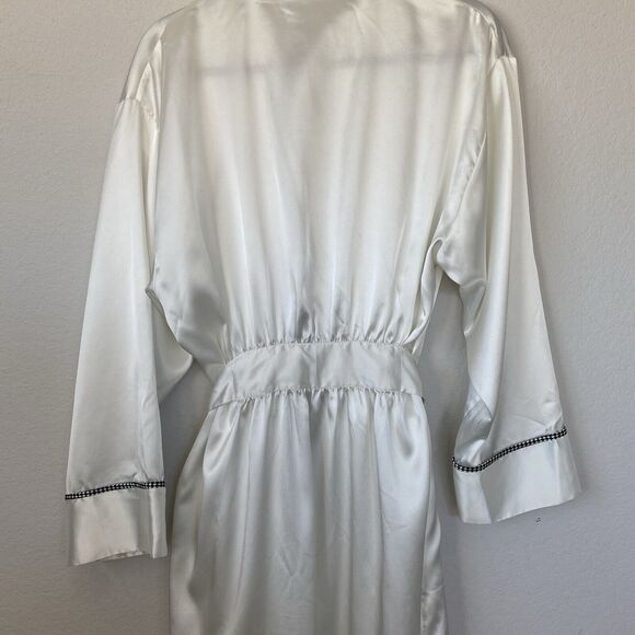 Vintage Victoria's Secret Ivory Satin Robe Black Trim Belted XS/S Bride To Be - Picture 6 of 11